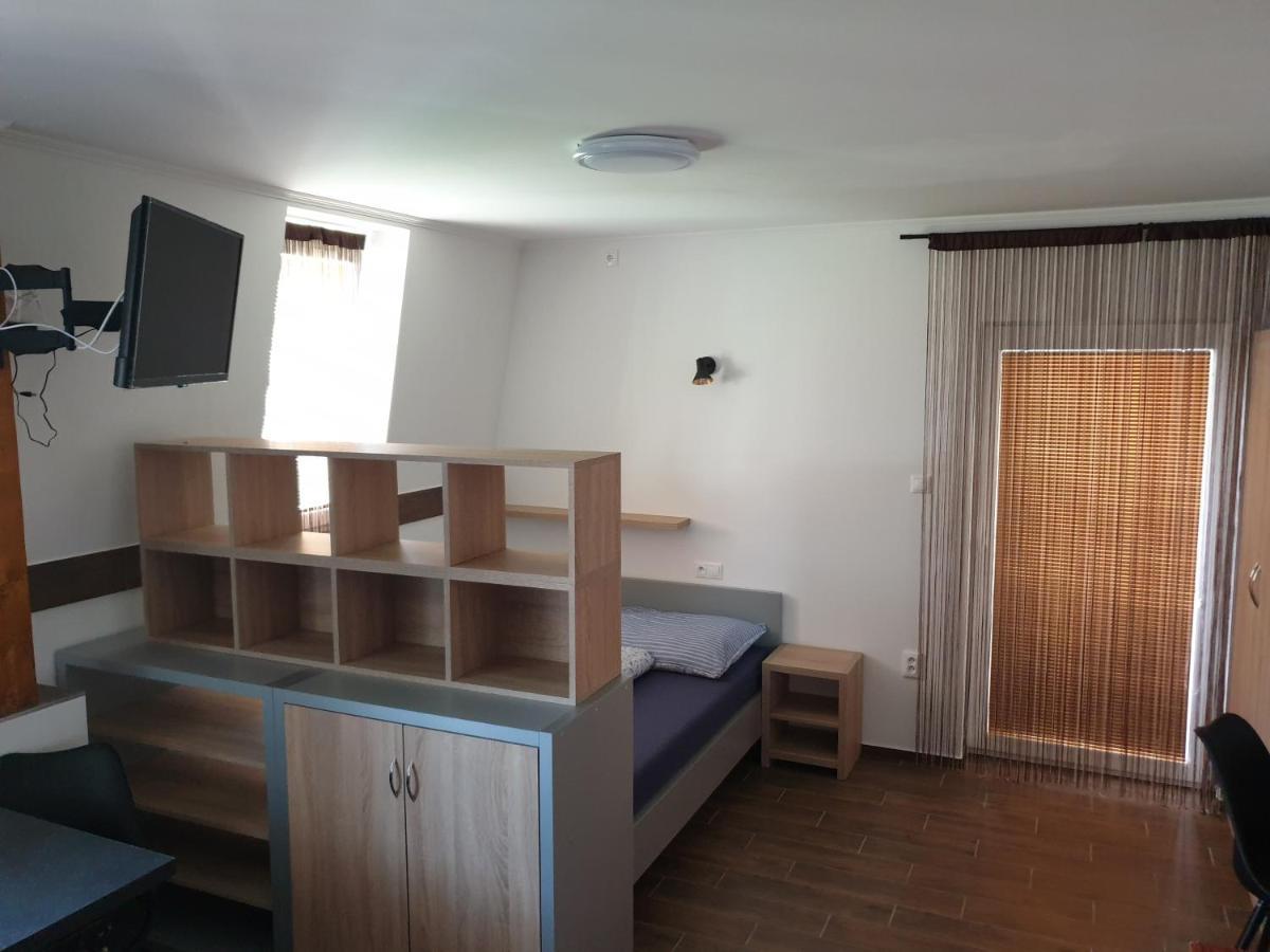 Apartmany U Zbojnika Zabojnika 波切尼斯 外观 照片